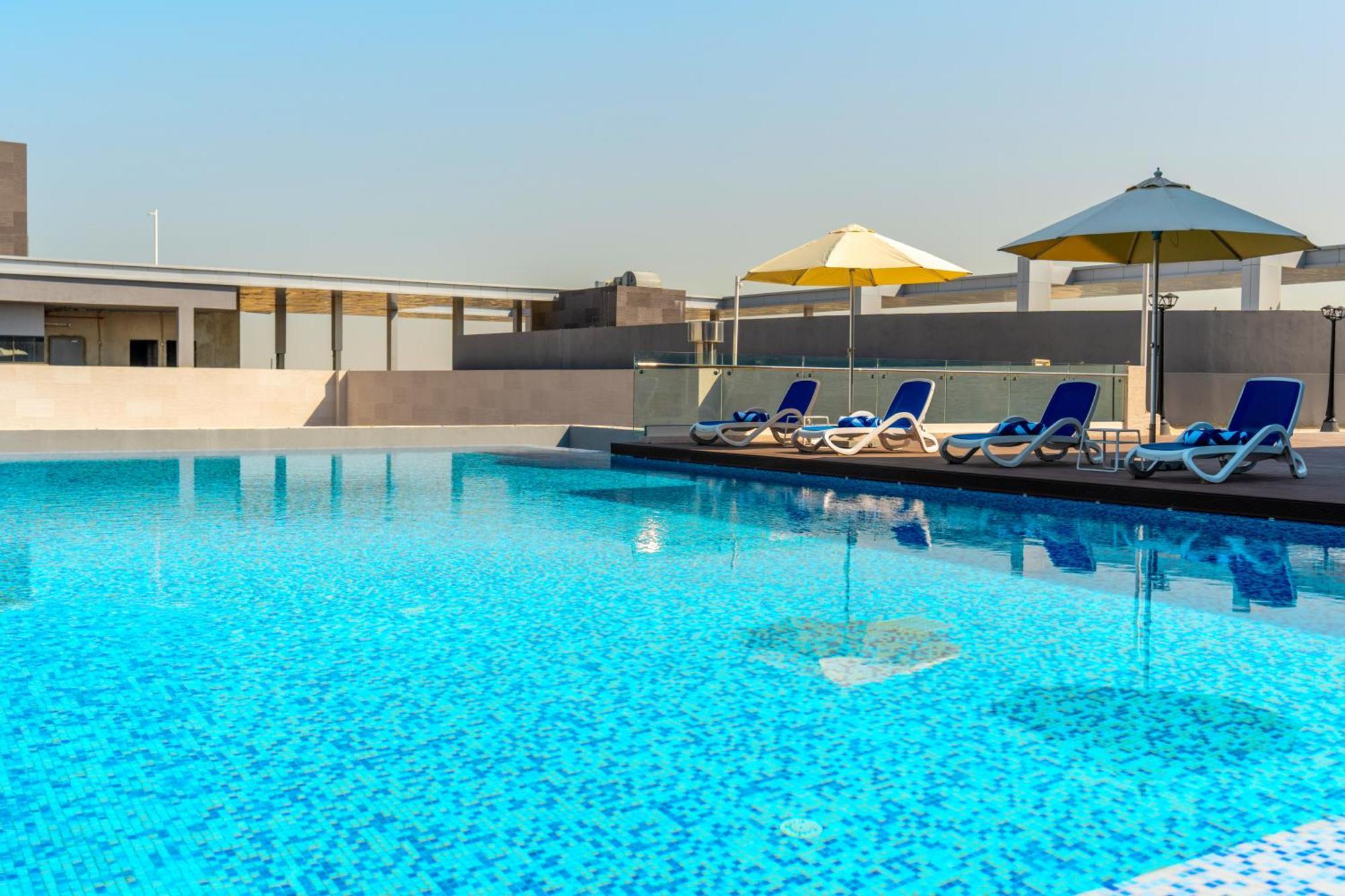 Al Rayyan West Walk Retaj Hotel מראה חיצוני תמונה