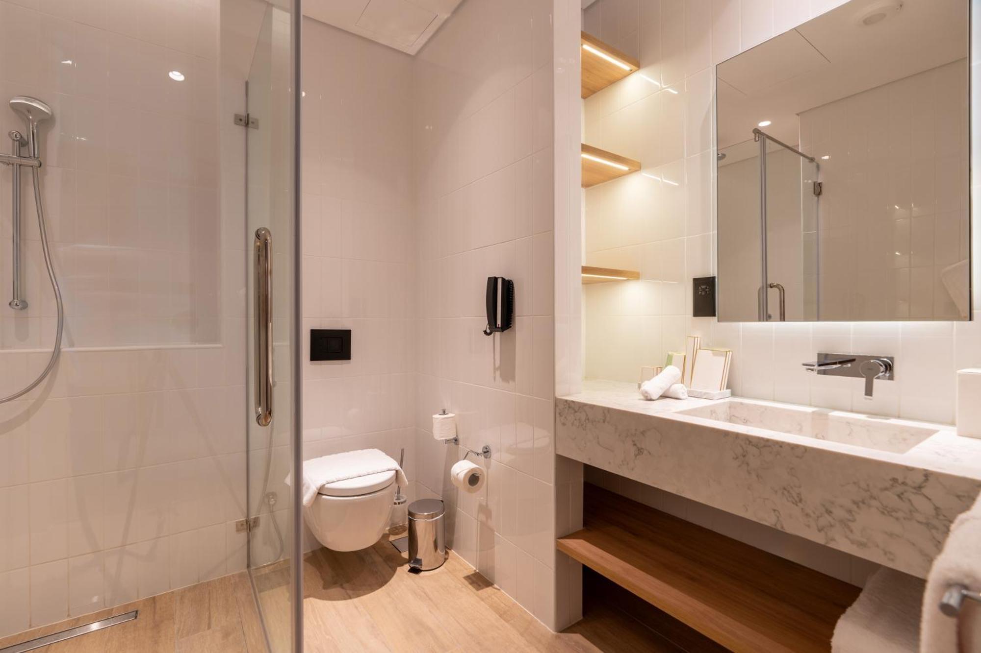Al Rayyan West Walk Retaj Hotel מראה חיצוני תמונה